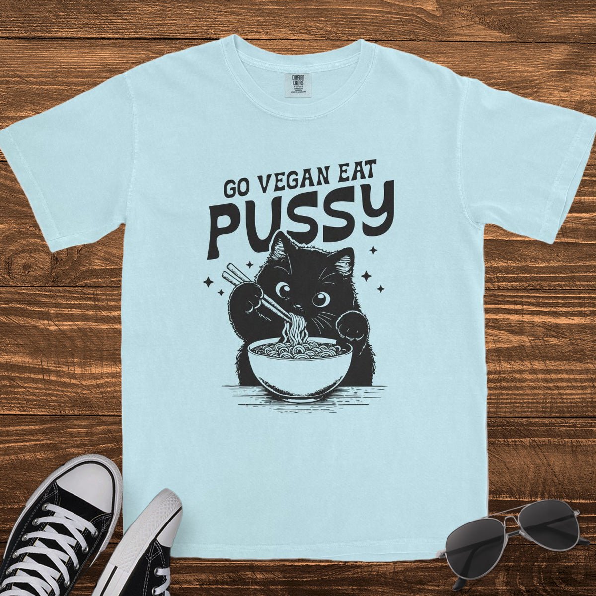 GO VEGAN EAT P*SSY - TeeHeeUSCo - T-Shirt