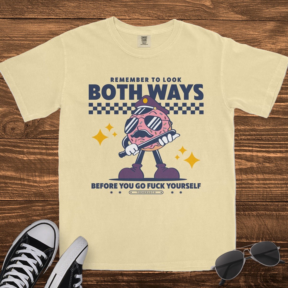 LOOK BOTH WAYS - TeeHeeUSCo - T-Shirt