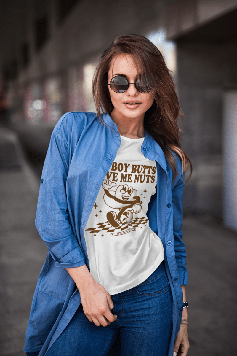 COWBOY BUTTS DRIVE ME NUTS - TeeHeeUSCo - T-Shirt