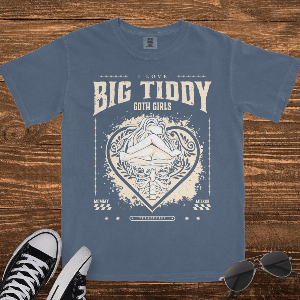 BIG TIDDY GOTH GIRLS - TeeHeeUSCo - T-Shirt