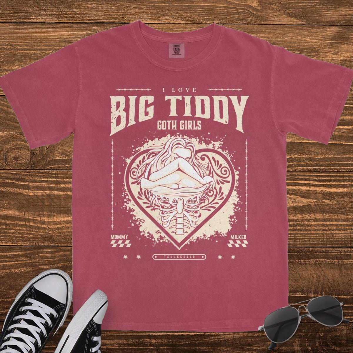 BIG TIDDY GOTH GIRLS - TeeHeeUSCo - T-Shirt