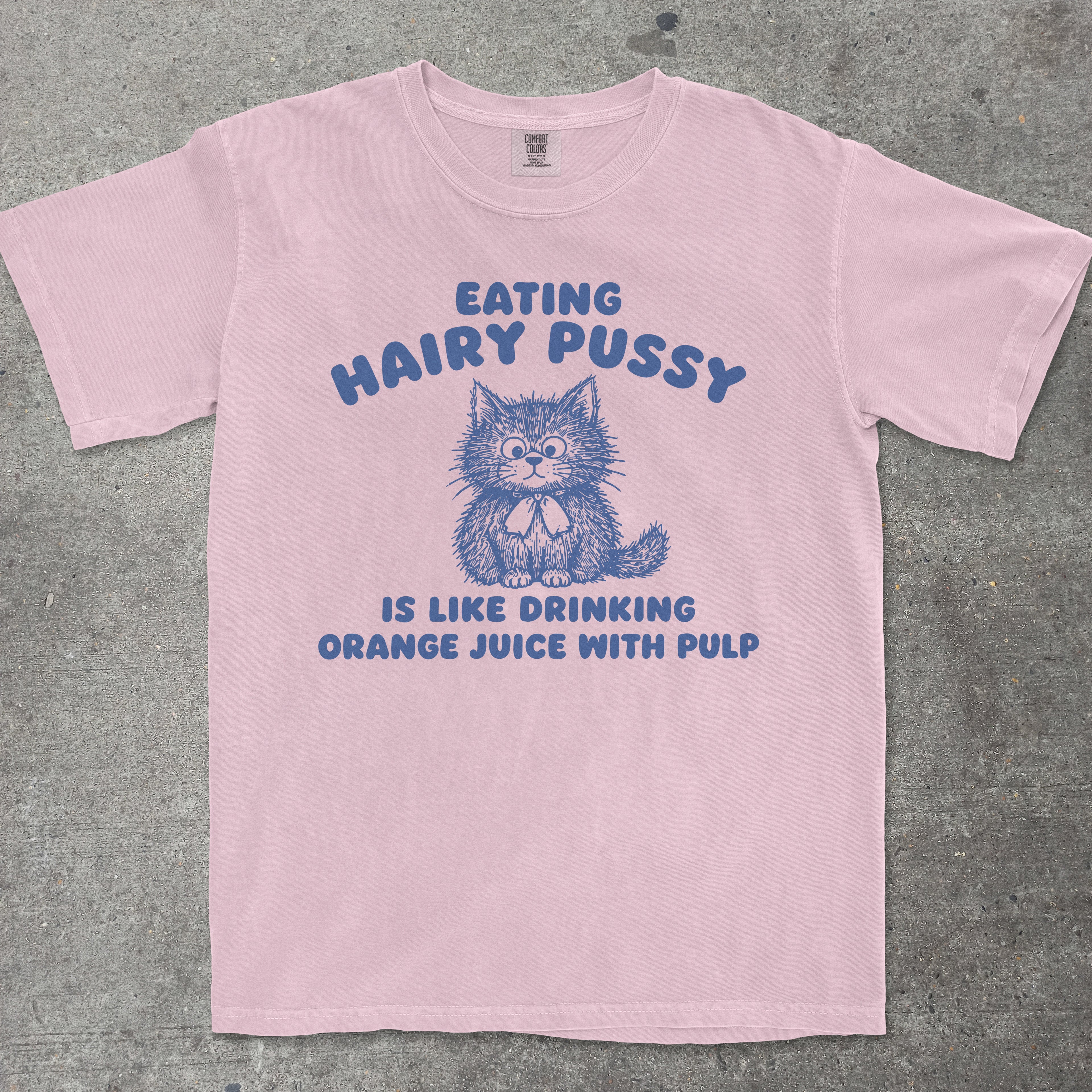 EATING HAIRY PUSSY