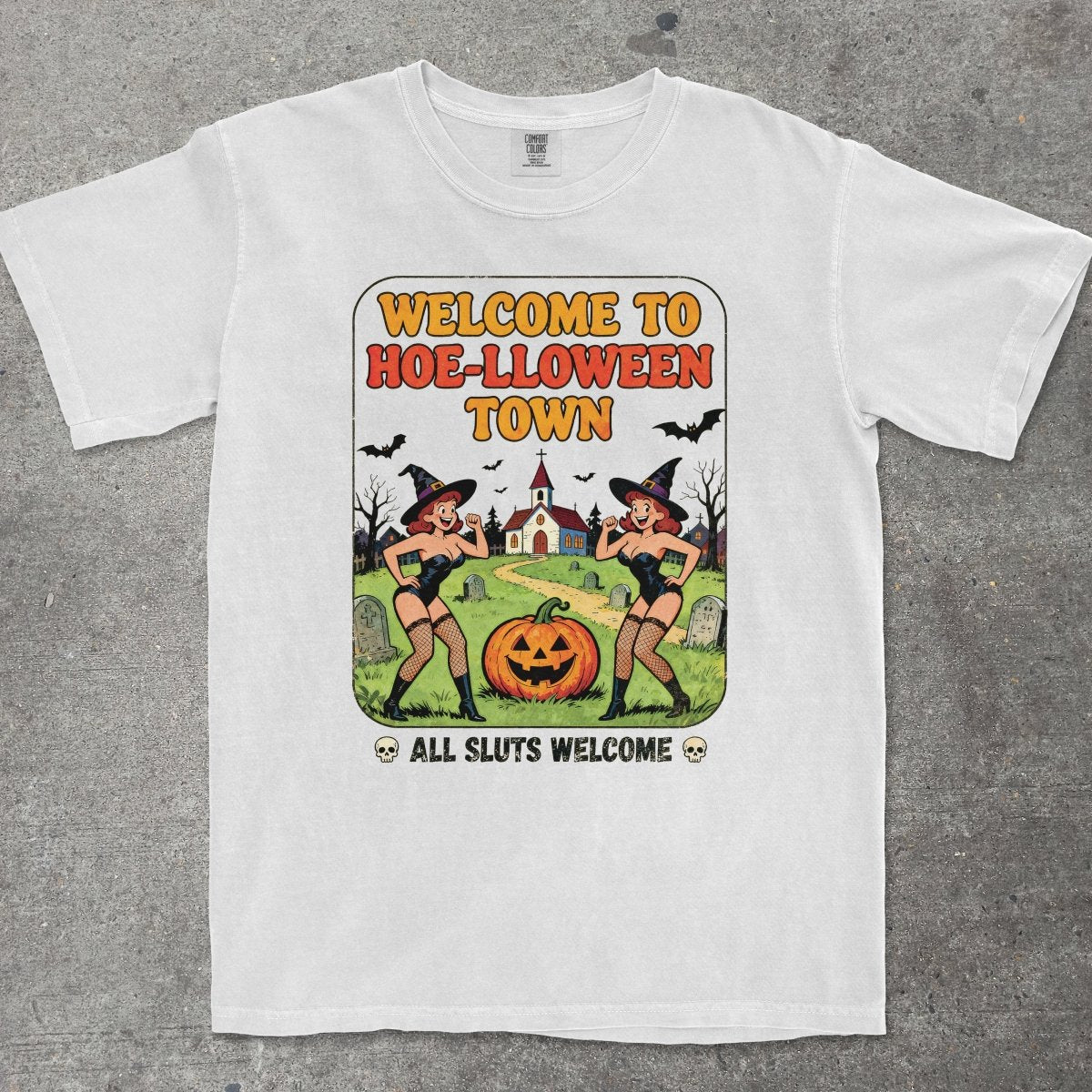 HOE - LLOWEENTOWN - TeeHeeUSCo - T-Shirt