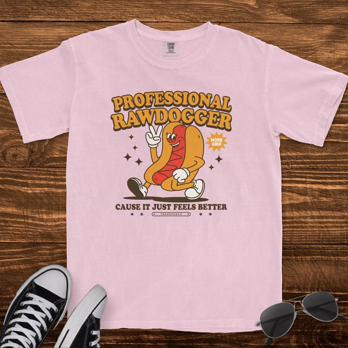 PROFESSIONAL RAWDOGGER - TeeHeeUSCo - T-Shirt