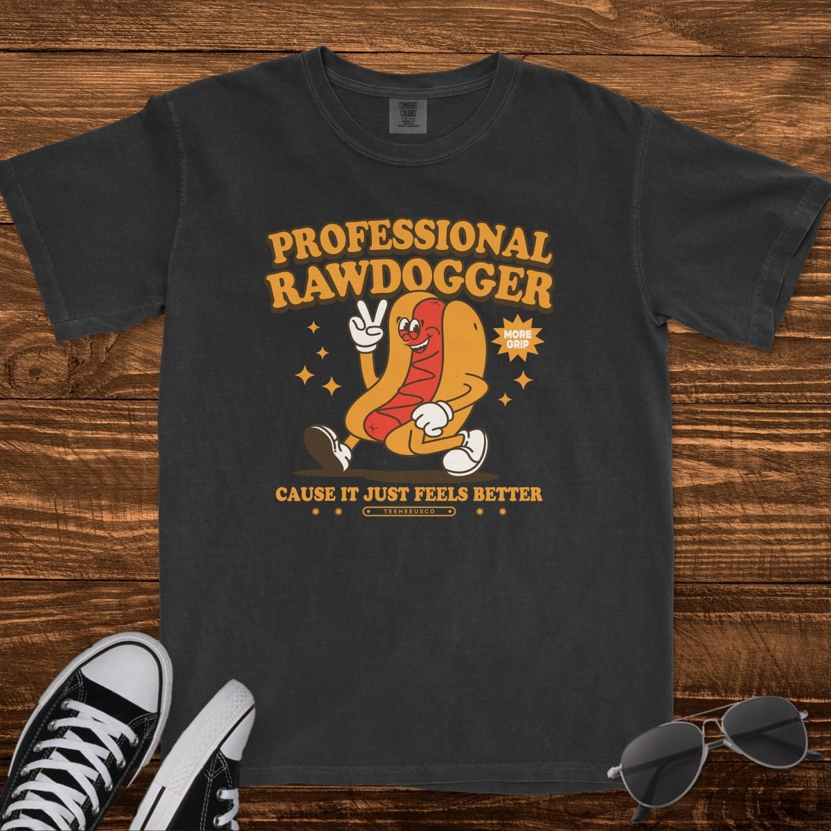 PROFESSIONAL RAWDOGGER - TeeHeeUSCo - T-Shirt